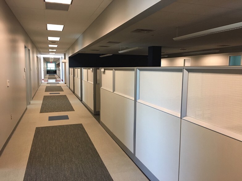 More Photos Of 1000 E Preston Ave, Shreveport Office For Sale