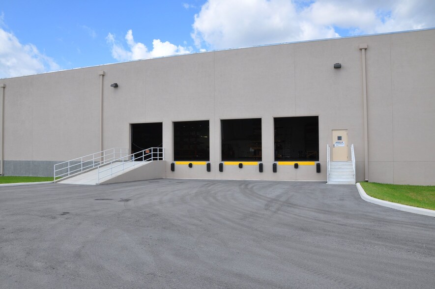 More Photos Of 1440 SW 28th Ave, Pompano Beach Warehouse For Lease