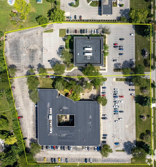 More Photos Of 6797 N High St, Worthington Office For Lease