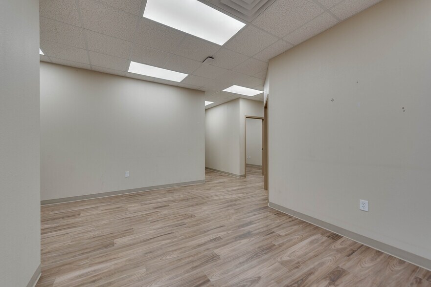 More Photos Of 3922 S County Road 1233, Midland Industrial For Lease