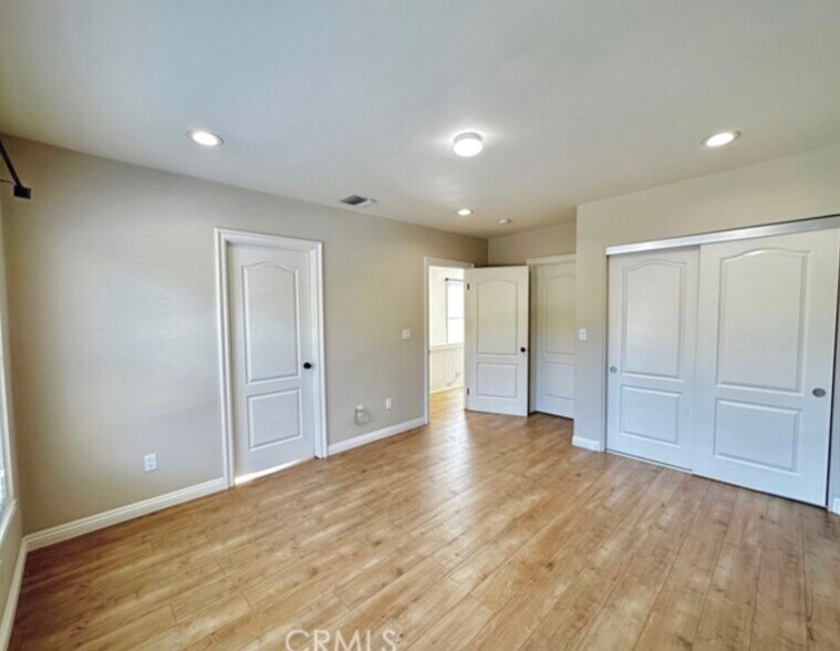 More Photos Of 221 Raymond Ave, Pasadena Apartments For Sale