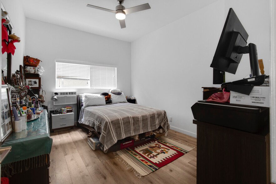 More Photos Of 1936-1938 S Corning St, Los Angeles Apartments For Sale
