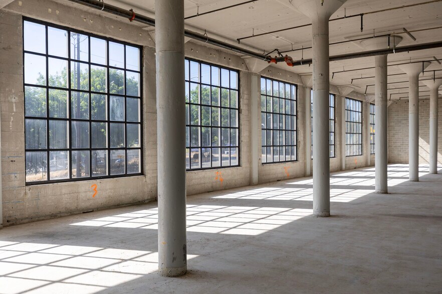 More Photos Of 1800 3rd St, Sacramento Loft Creative Space For Lease