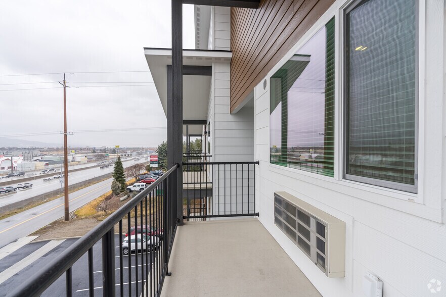 More Photos Of 12608 E Nora Ave, Spokane Valley Apartments For Sale