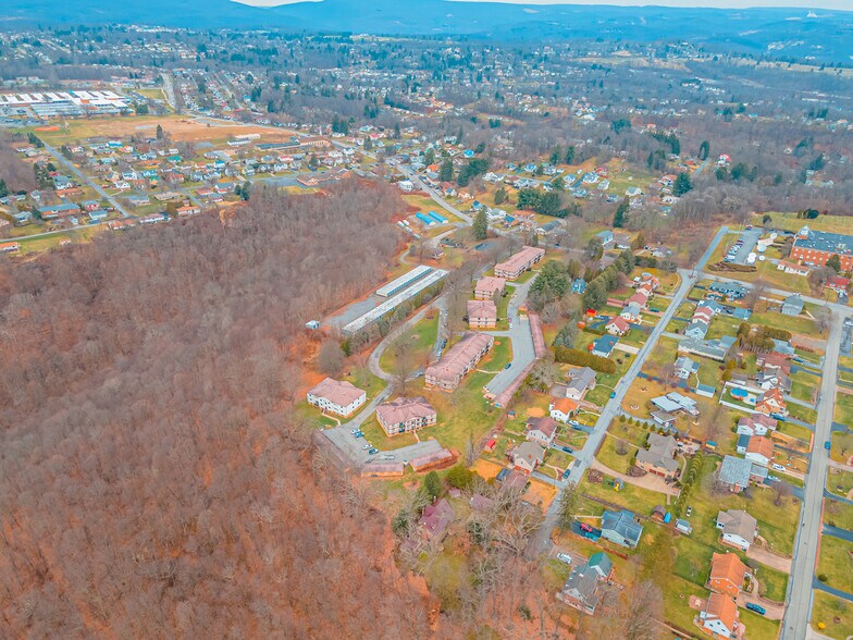 More Photos Of 545 Goucher St, Johnstown Apartments For Sale