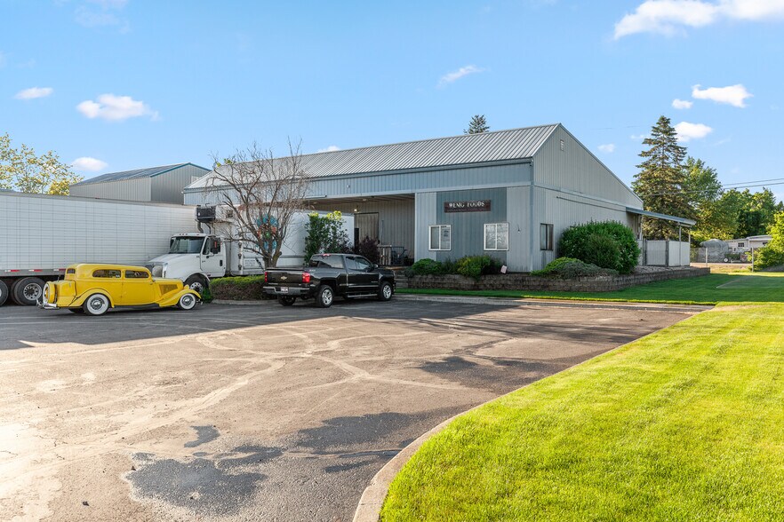 More Photos Of 919 N Corbin Rd, Post Falls Warehouse For Sale
