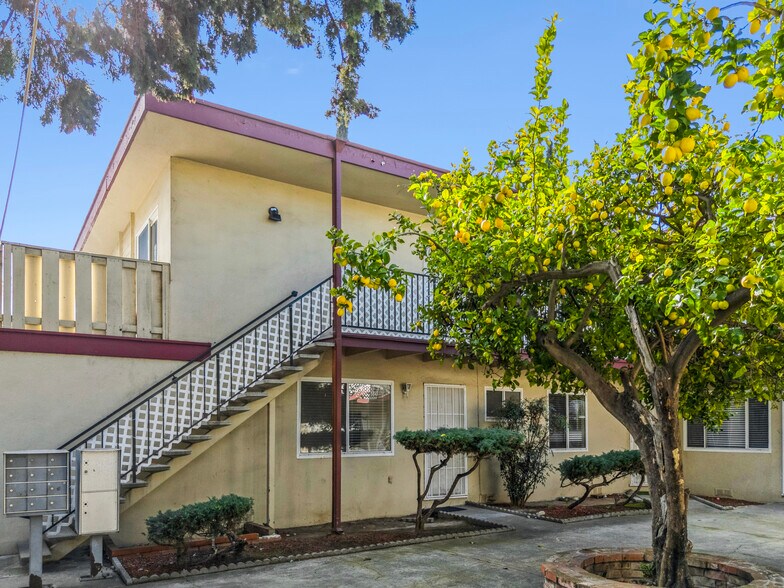 More Photos Of 2041 Beatrice Ct, San Jose Apartments For Sale