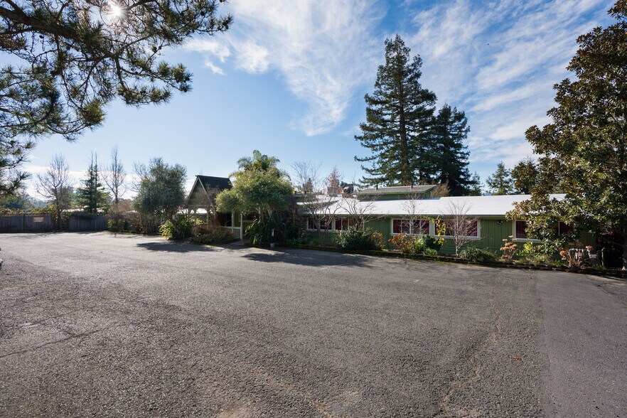 More Photos Of 5186 Gravenstein Hwy S, Sebastopol Restaurant For Sale