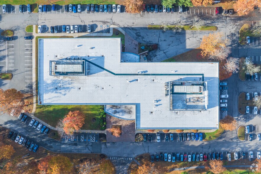 More Photos Of 40 Shattuck Rd, Andover Office For Lease