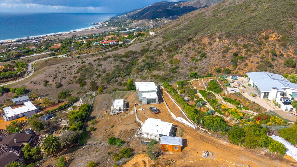 Primary Photo Of 30044 Andromeda Ln, Malibu Land For Sale