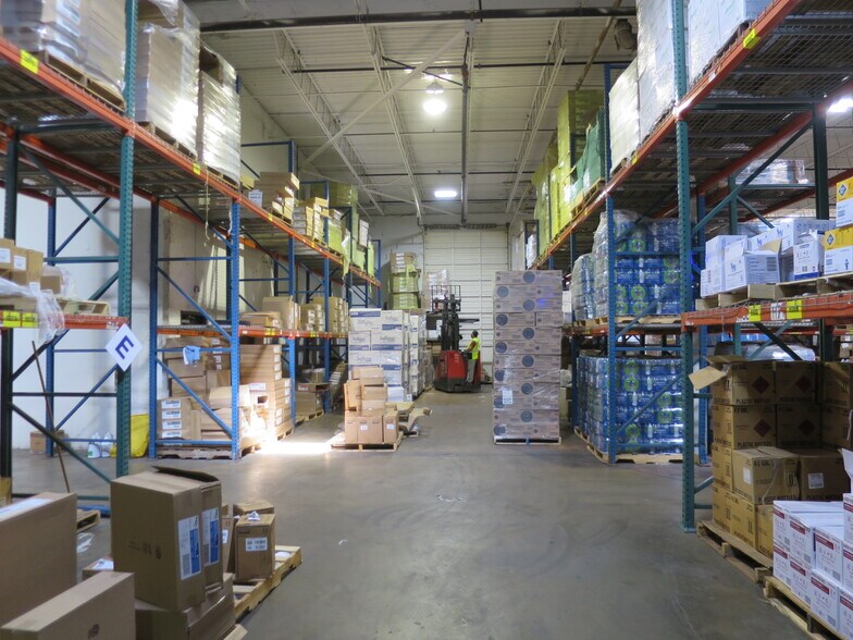 More Photos Of 3394 Winchester Rd, Memphis Warehouse For Sale