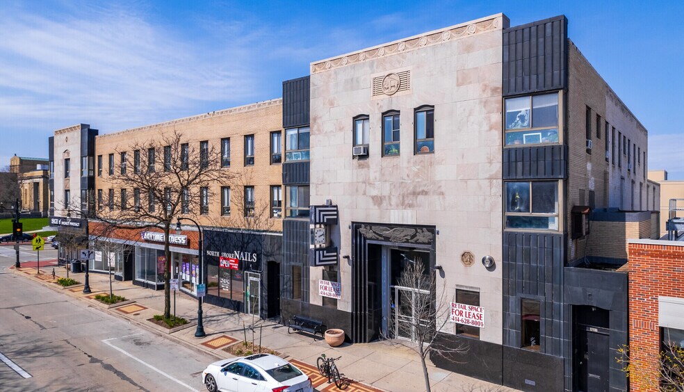 Primary Photo Of 4001-4015 N Oakland Ave, Milwaukee Apartments For Lease