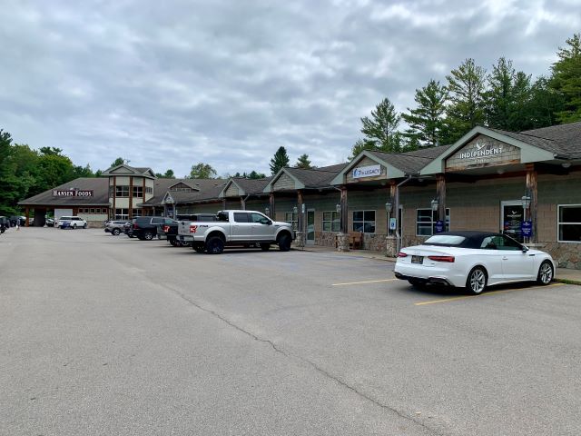 Primary Photo Of 93 W Fourth St, Suttons Bay Medical For Lease