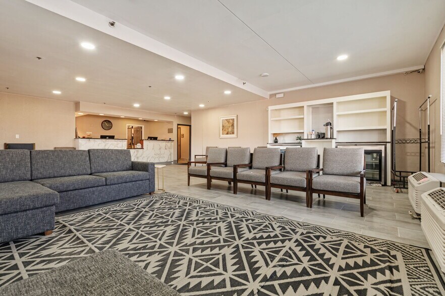 More Photos Of 5335 Broadmoor Cir NW, Canton Hotel For Sale