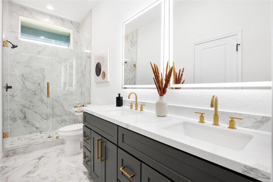 More Photos Of 6314 Crest st, Houston Multifamily For Sale