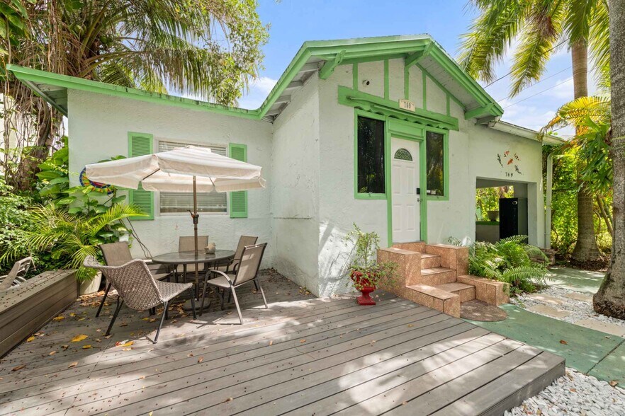 More Photos Of 769 NW 10th St, Miami Apartments For Sale