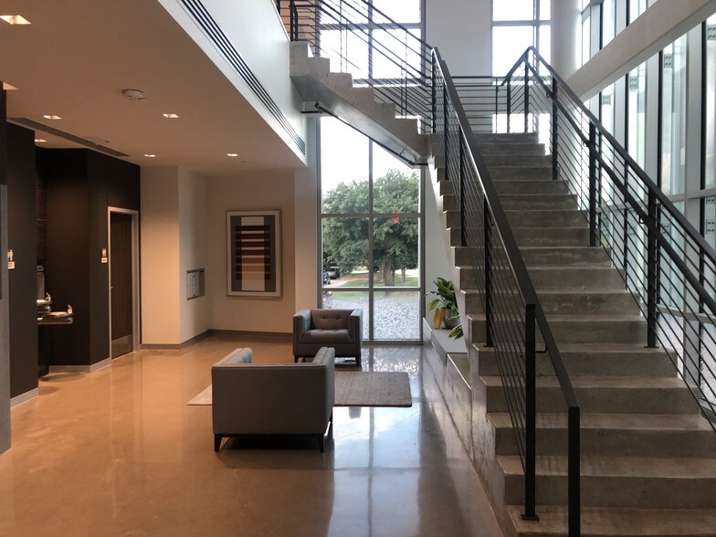 More Photos Of 4716 Dexter Dr, Plano Medical For Lease