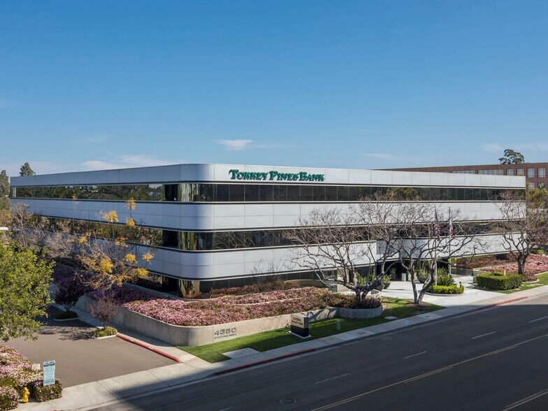 More Photos Of 4350 Executive Dr, San Diego Office For Lease