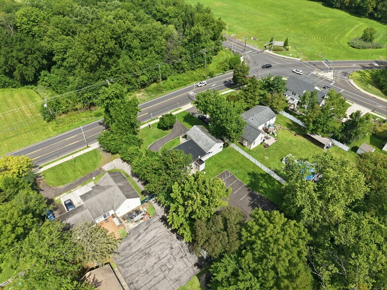 More Photos Of 3157 Mechanicsville Rd, Eddington Medical For Sale