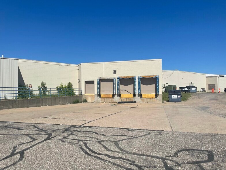 More Photos Of 2111-2113 8th St S, Wisconsin Rapids General Retail For Lease