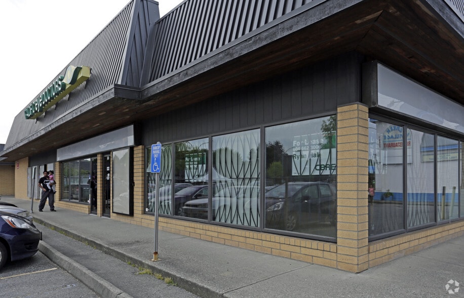 More Photos Of 7931 120th St, Delta Storefront For Lease