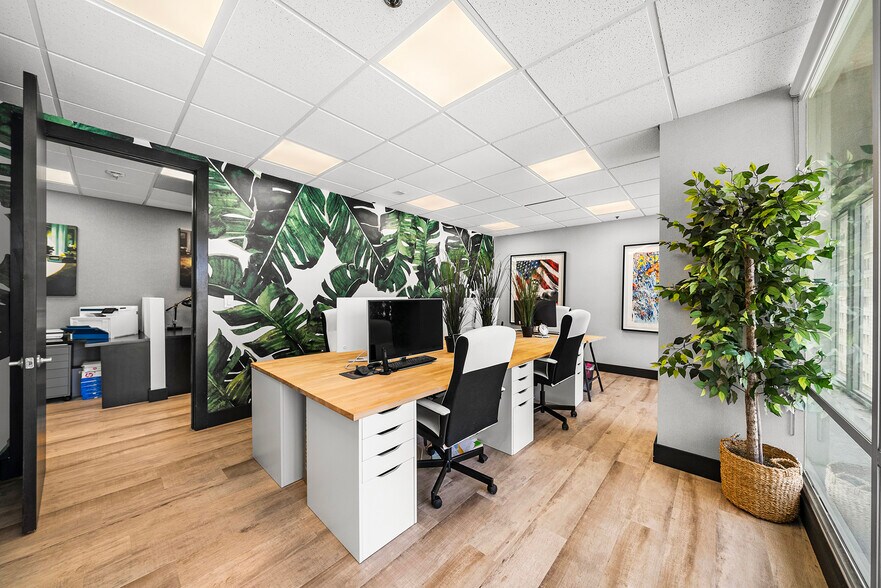 More Photos Of 150 SE 2nd Ave, Miami Coworking Space