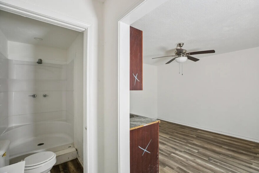 More Photos Of 242 Bishop, Livingston Apartments For Sale