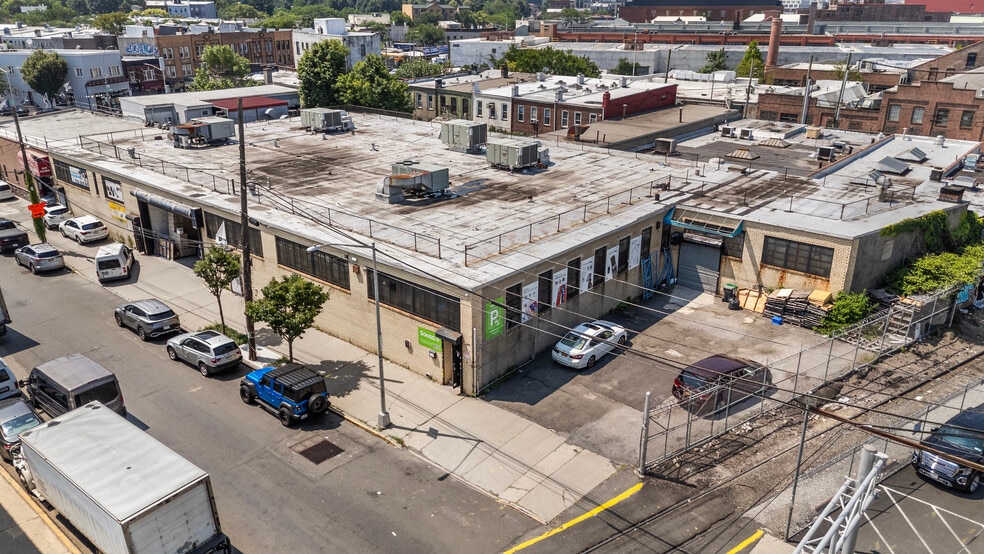 More Photos Of 59-48 55th St, Maspeth Manufacturing For Sale