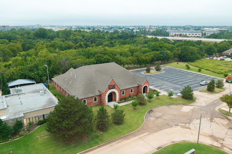 More Photos Of 4509-4513 Memorial Cir, Oklahoma City Office For Sale