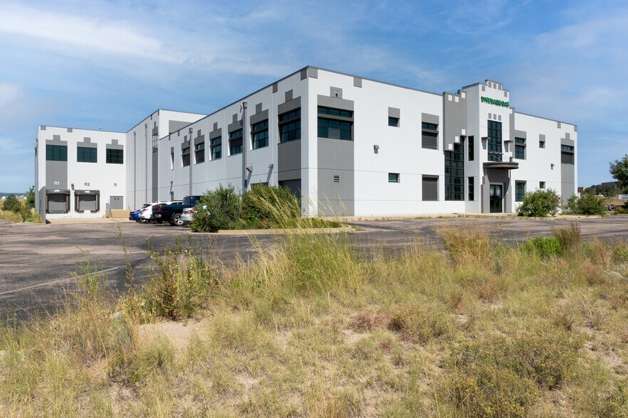 More Photos Of 10035 Federal Dr, Colorado Springs Distribution For Lease