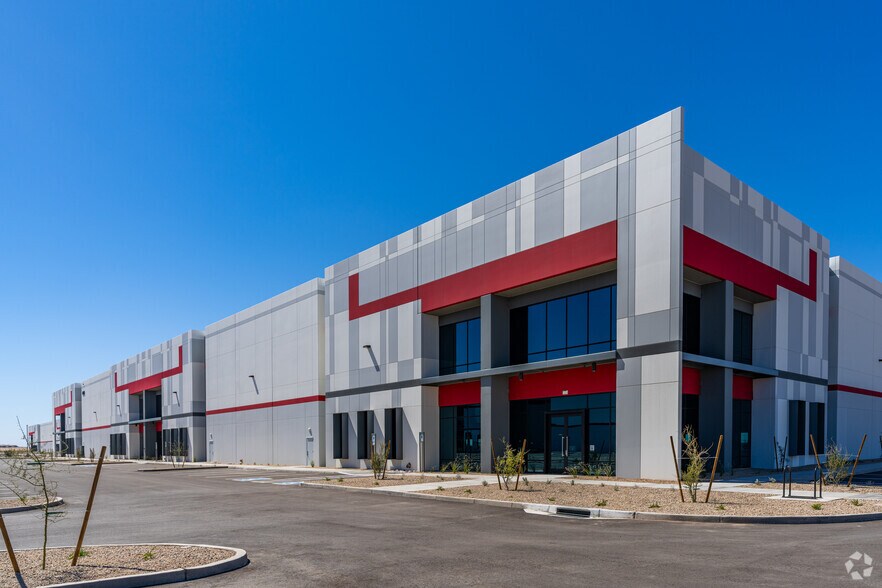 More Photos Of 6326 N Litchfield Rd, Litchfield Park Manufacturing For Sale