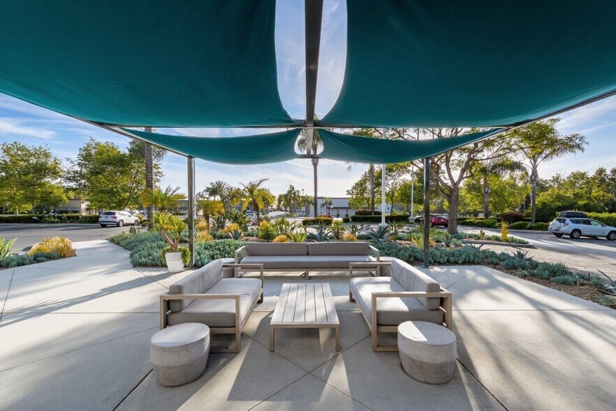 More Photos Of 2701 Loker Ave W, Carlsbad Office For Lease