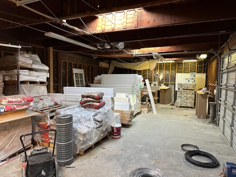 More Photos Of 7050 McComber St, Sacramento Industrial For Sale