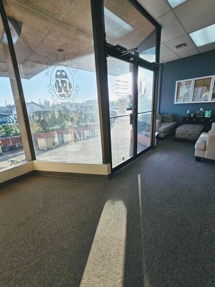 More Photos Of 317 SW C Ave, Lawton Office For Lease