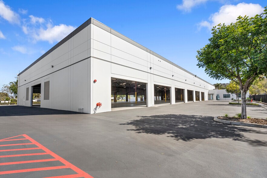 More Photos Of 2828 Junipero Ave, Signal Hill Land For Lease