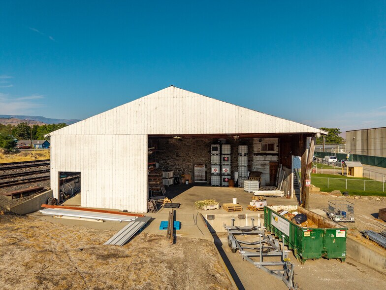 More Photos Of 623 Goose Rock Ln, Malaga Industrial For Sale