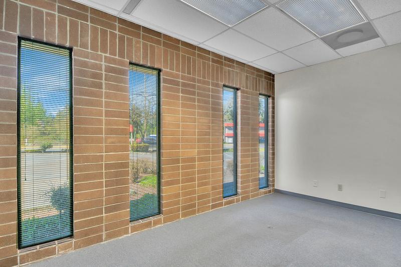 More Photos Of 18023 Highway 99, Lynnwood Office For Lease