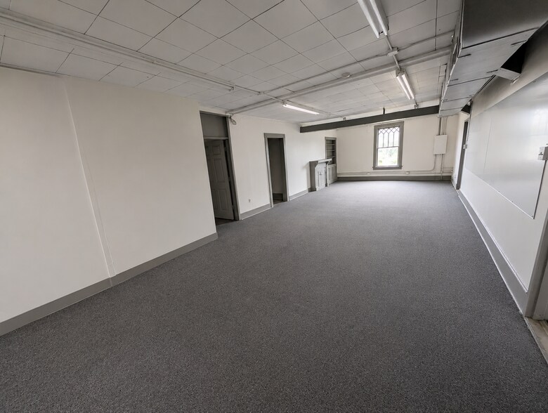 More Photos Of 6334 Buford Hwy, Norcross Office For Sale