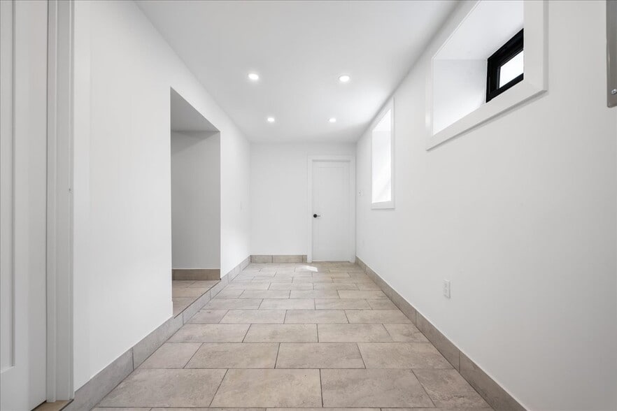 More Photos Of 2740 Sexton Pl, Bronx Apartments For Sale