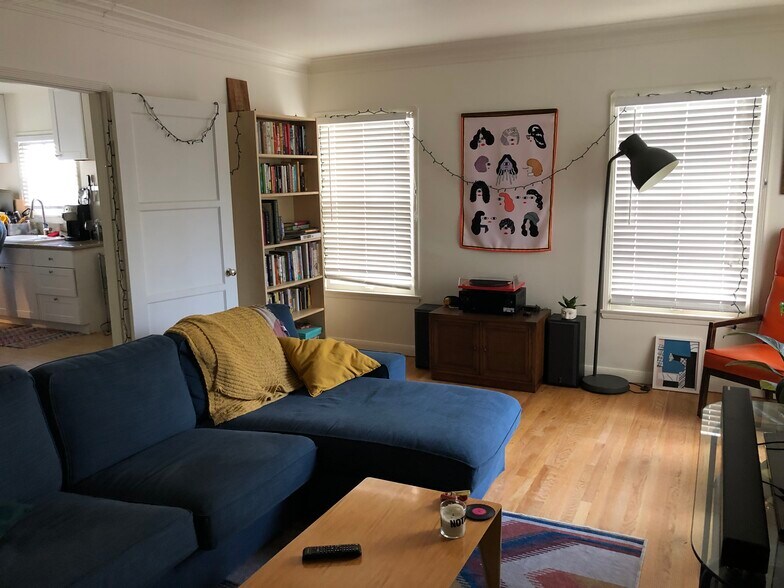 More Photos Of 707-709 Crenshaw Blvd, Los Angeles Apartments For Sale