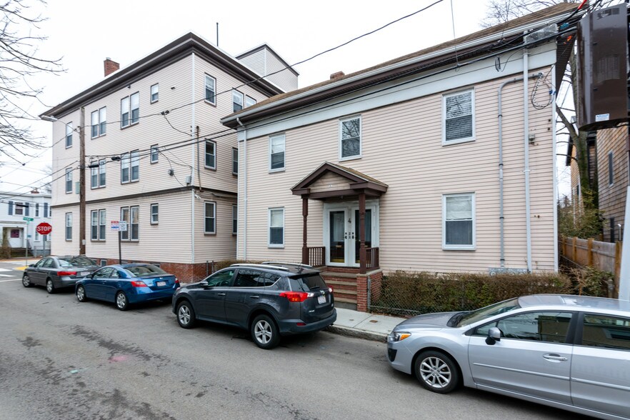 More Photos Of 31 Tremont St, Cambridge Apartments For Sale