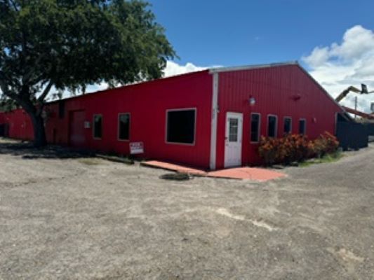More Photos Of 6745 N Old Dixie Hwy, Fort Pierce Warehouse For Lease