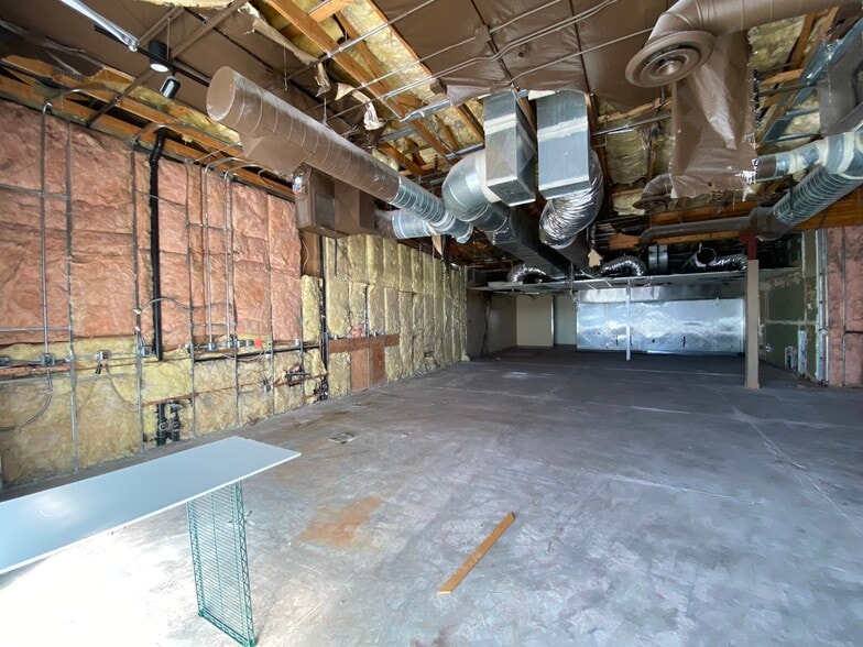 More Photos Of 4280-4302 E Indian School Rd, Phoenix Unknown For Lease