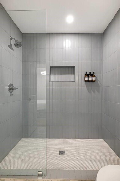 More Photos Of , Houston Multifamily For Sale