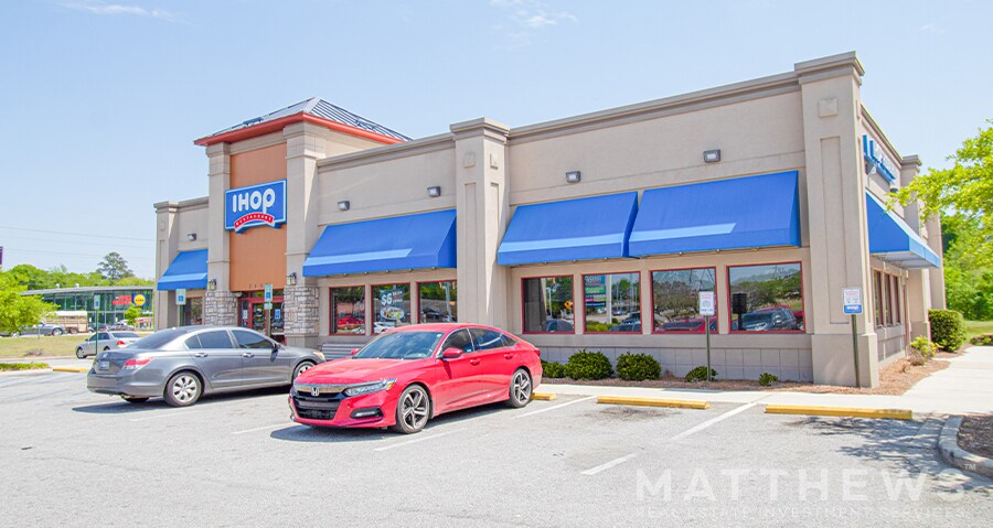 More Photos Of 2567 North Rd, Orangeburg Restaurant For Lease