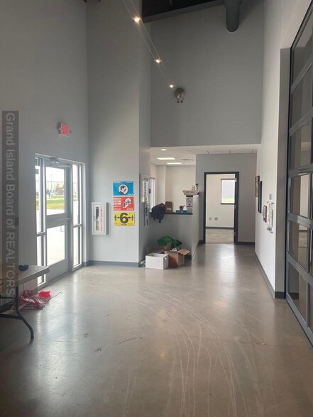 More Photos Of 4586 Gold Core Rd, Grand Island Light Manufacturing For Lease