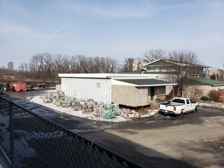 More Photos Of 11 River Rd, Glenmont Self Storage For Sale