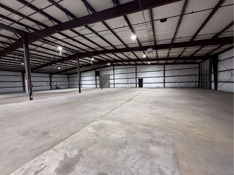 More Photos Of 7283 Spa Rd, North Charleston Warehouse For Lease