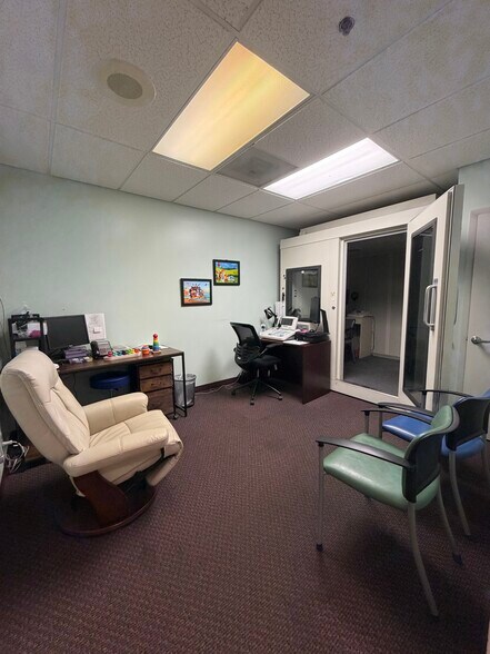 More Photos Of 13005 Southern Blvd, Loxahatchee Medical For Sale
