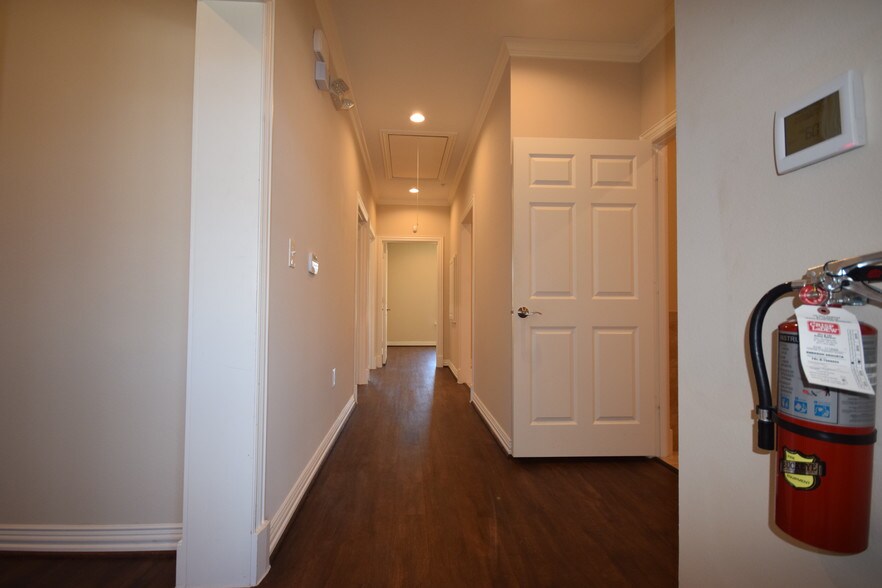 More Photos Of 8668 John Hickman Pky, Frisco Medical For Lease